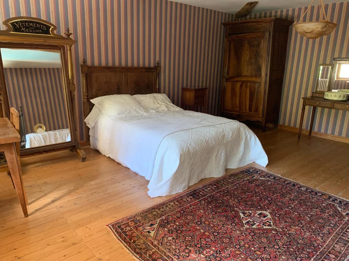 Buisson Gite Et Chambre D'Hote Laruscade 外观 照片